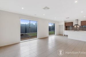 22 Reynolds Circuit, MERNDA, VIC 3754 AUS