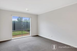 22 Reynolds Circuit, MERNDA, VIC 3754 AUS