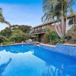 40 Caithness Crescent, GLEN WAVERLEY, VIC 3150 AUS