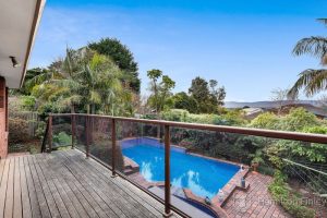 40 Caithness Crescent, GLEN WAVERLEY, VIC 3150 AUS