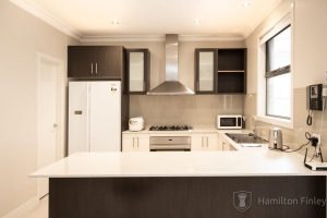 1A Davis Street, DONCASTER, VIC 3108 AUS