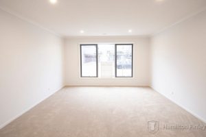 12 Yellowbox Drive, KEYSBOROUGH, VIC 3173 AUS