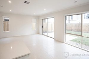 12 Yellowbox Drive, KEYSBOROUGH, VIC 3173 AUS