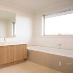 12 Yellowbox Drive, KEYSBOROUGH, VIC 3173 AUS