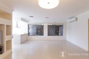 9 Hillingdon Crescent, DONCASTER, VIC 3108 AUS