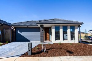 2 Jean Street, POINT COOK, VIC 3030 AUS
