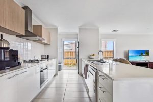 13 Oakridge Street, POINT COOK, VIC 3030 AUS