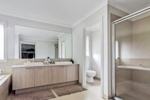 13 Oakridge Street, POINT COOK, VIC 3030 AUS