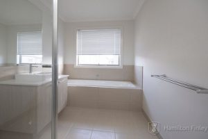 13 Oakridge Street, POINT COOK, VIC 3030 AUS