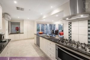 18 Rubicon Crescent, DONCASTER, VIC 3108 AUS