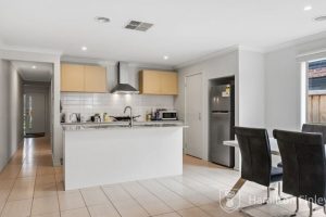 4 Pembridge Avenue, WILLIAMS LANDING, VIC 3027 AUS