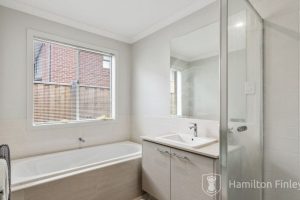 4 Pembridge Avenue, WILLIAMS LANDING, VIC 3027 AUS