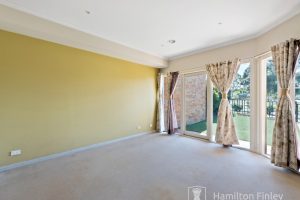 45 Herriotts Boulevard, GLEN WAVERLEY, VIC 3150 AUS