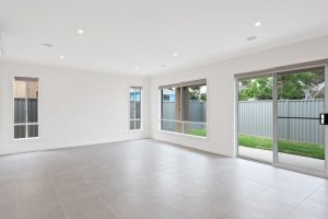 25 Frost Street, CARRUM DOWNS, VIC 3201 AUS