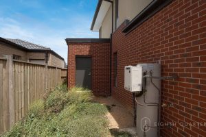 1 Roundhay Crescent, POINT COOK, VIC 3030 AUS