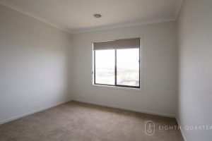 1 Roundhay Crescent, POINT COOK, VIC 3030 AUS