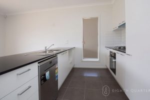 1 Roundhay Crescent, POINT COOK, VIC 3030 AUS