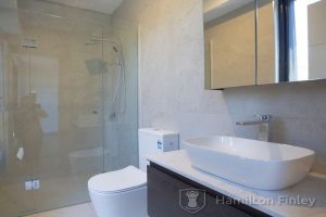 2/5 Barrina Street, BLACKBURN SOUTH, VIC 3130 AUS