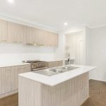 15 Brilliant Street, ROXBURGH PARK, VIC 3064 AUS