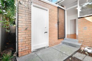 40 Chaucer Crescent, CANTERBURY, VIC 3126 AUS