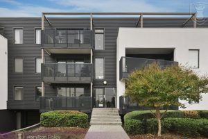 2/24 Burton Avenue, CLAYTON, VIC 3168 AUS