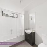 2/24 Burton Avenue, CLAYTON, VIC 3168 AUS