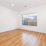 14 Singleton Way, POINT COOK, VIC 3030 AUS