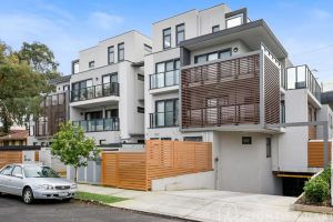 302/33 Jersey Parade, CARNEGIE, VIC 3163 AUS