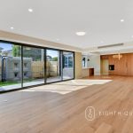 5 Leeds Road, MOUNT WAVERLEY, VIC 3149 AUS
