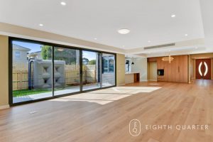 5 Leeds Road, MOUNT WAVERLEY, VIC 3149 AUS