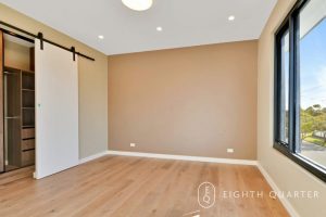 5 Leeds Road, MOUNT WAVERLEY, VIC 3149 AUS