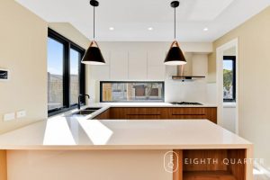 5 Leeds Road, MOUNT WAVERLEY, VIC 3149 AUS