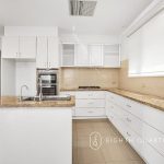 17 Rosedale Road, GLEN IRIS, VIC 3146 AUS