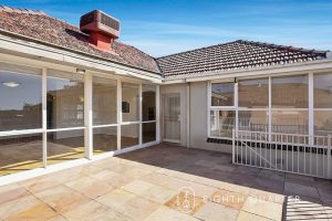 17 Rosedale Road, GLEN IRIS, VIC 3146 AUS