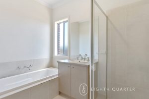 25 Rhyolite Drive, CRAIGIEBURN, VIC 3064 AUS