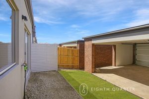 8 Flowering Walk, TARNEIT, VIC 3029 AUS