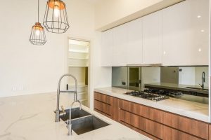 1/14 Beaver Street, BOX HILL SOUTH, VIC 3128 AUS