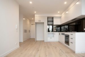 404/28 Swindon Road, HUGHESDALE, VIC 3166 AUS