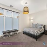 2/27 Carroll Crescent, GLEN IRIS, VIC 3146 AUS