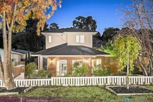 1/6 Glen Road, MITCHAM, VIC 3132 AUS