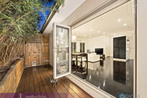 1/6 Glen Road, MITCHAM, VIC 3132 AUS