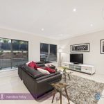 4 Thomas Street, CAMBERWELL, VIC 3124 AUS