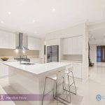 4 Thomas Street, CAMBERWELL, VIC 3124 AUS