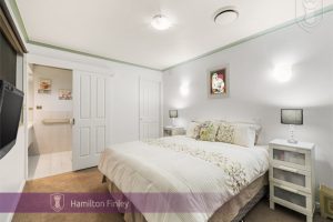 1 Beechwood Close, DONCASTER EAST, VIC 3109 AUS