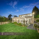 1 Beechwood Close, DONCASTER EAST, VIC 3109 AUS