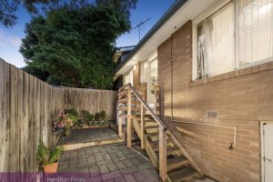4/7 Melville Court, MOUNT WAVERLEY, VIC 3149 AUS