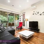 2/5 Thomas Court, DONCASTER, VIC 3108 AUS