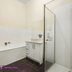 2/5 Thomas Court, DONCASTER, VIC 3108 AUS