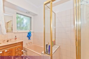 3 Anne Road, KNOXFIELD, VIC 3180 AUS