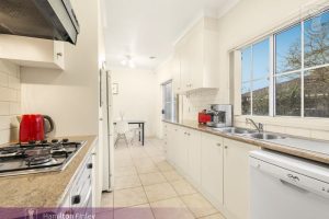 4/18A Springvale Road, NUNAWADING, VIC 3131 AUS